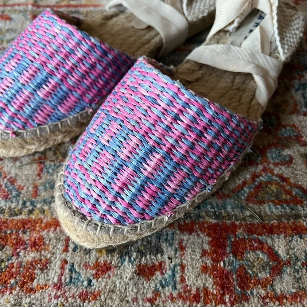 NWOB Manebi Valenciana Yucatan Espadrilles in Multi